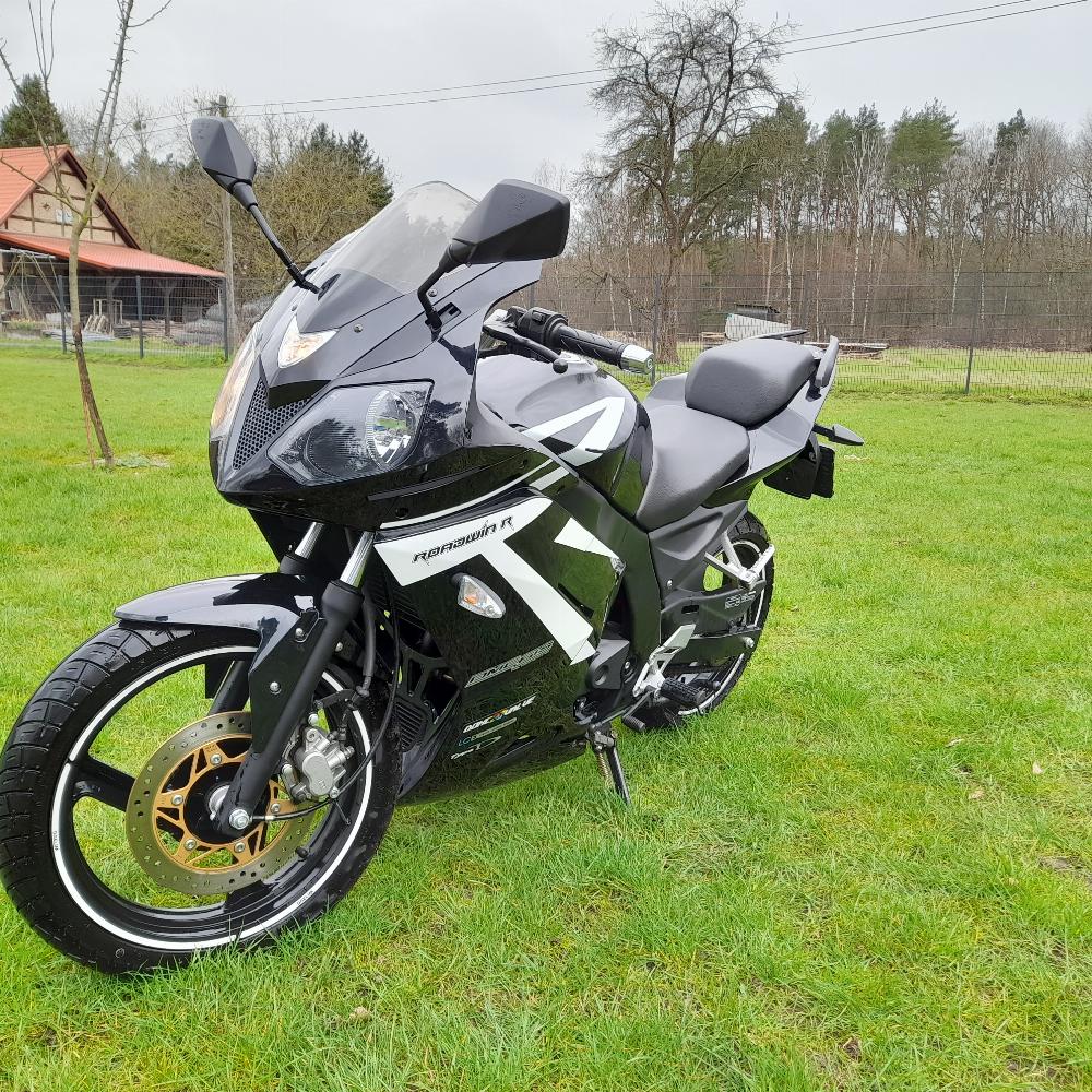 Motorrad verkaufen Daelim Roadwin R Fi Ankauf